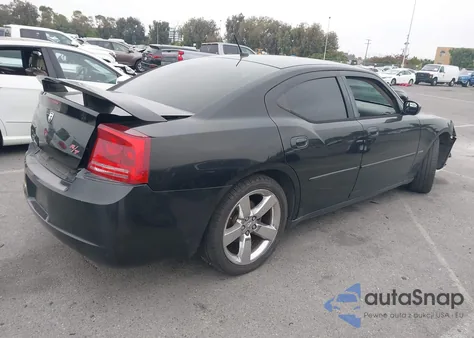 2008 Dodge Charger R/T z USA, uszkodzony, nr VIN 2B3LA53H78H207616